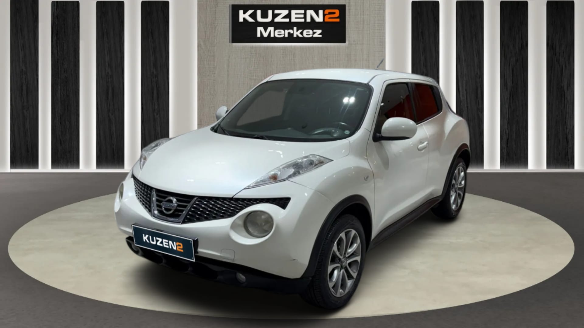 NISSAN JUKE 1.6 SPORT PACK 5DR CVT